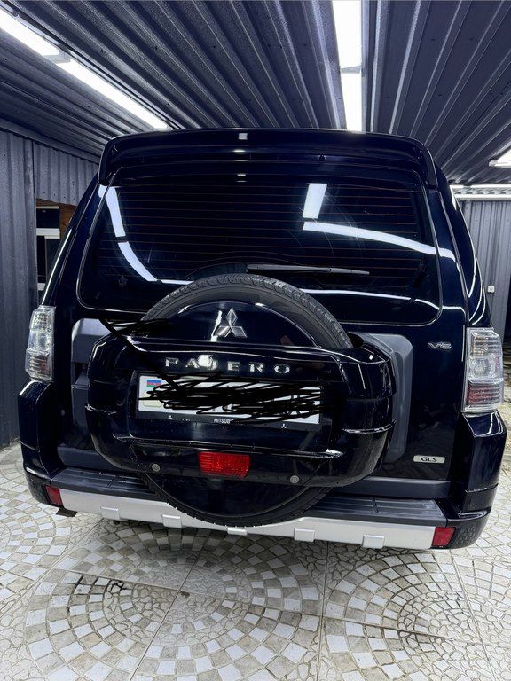 Mitsubishi Pajero, 3.5 L, 2011 il, 300 000 km — Avtomobillər, Bakı (3)