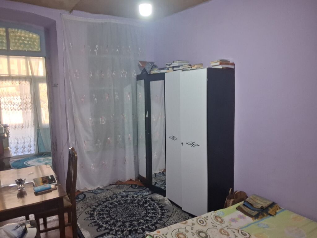 Ev 28 mayda Semed Vurgun parkinin arxasinda yerlewir.Metroya 5.7 — Daşınmaz əmlak, Bakı (9)