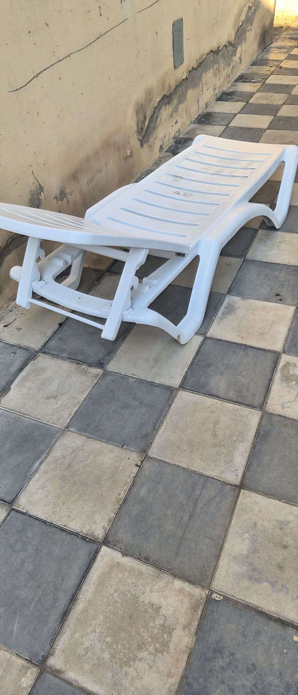 Brezza Garden Furniture markalı plastik şezlonq - Rəng: ağ — Mebel, Bakı (3)