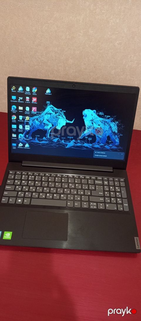 Core i5 / 8 GB RAM / Nvıdıa 2 GB / SSD Yaxşı vəziyyətdə və tam işlək — Bakı