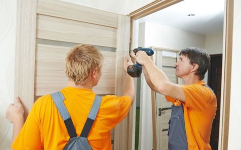 Mebel ustası tələb olunur, 1-2 illik təcrübə, Dəyişən qrafik, Gündəlik ödəniş — Gəncə