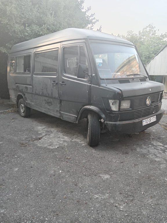 Mercedes 208 D, 2.3 L, 1993 il, 250 000 km — Avtomobillər, Tərtər (4)