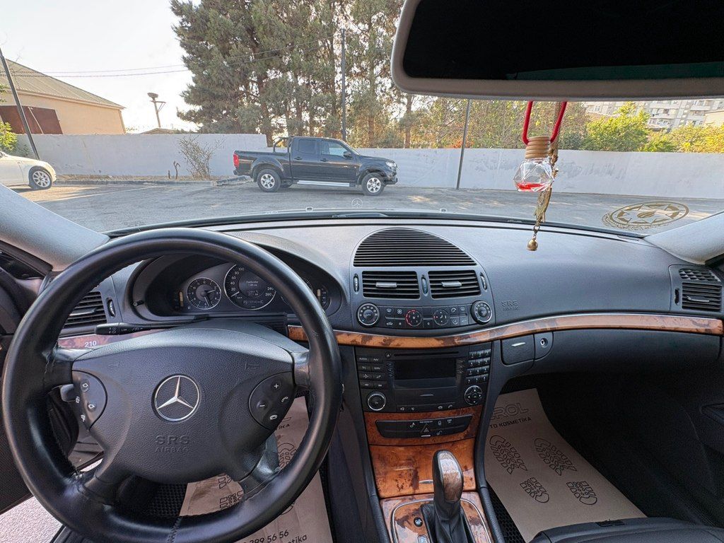 Mercedes E 240, 2.6 L, 2004 il, 274 000 km — Avtomobillər, Bakı (6)