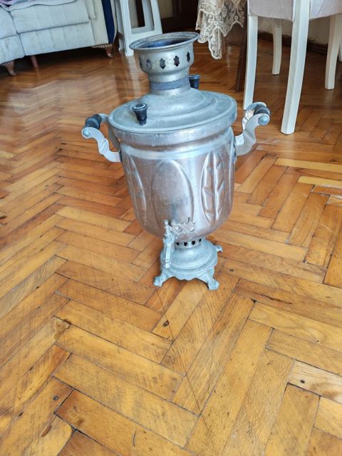 Klassik metal samovar 5 litr - Material: tam metal gövdə, bürünc — Xırdalan