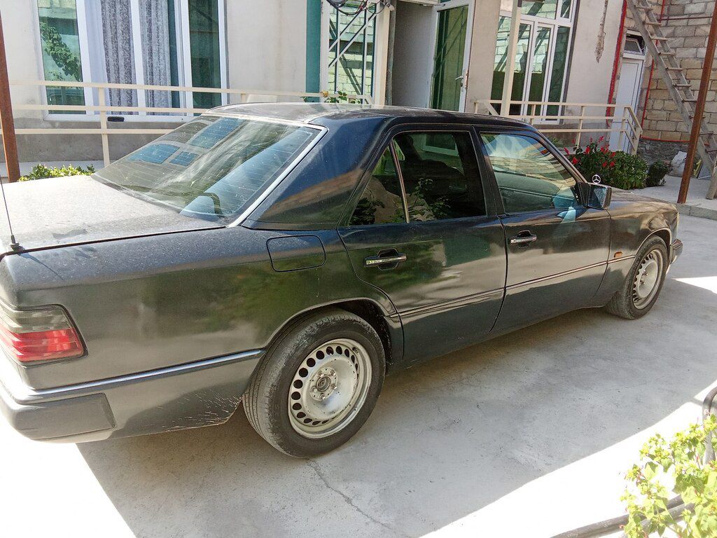 Mercedes 220 E, 2.2 L, 1991 il, 465 000 km — Avtomobillər, Şəki (4)