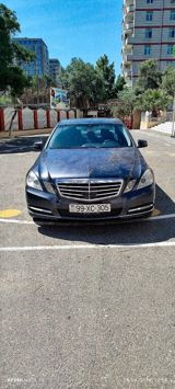 Mercedes E 220, 2.1 L, 2010 il, 250 000 km — Avtomobillər