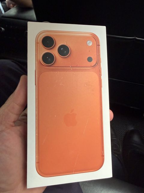 Apple iPhone 17 Pro Max Cosmic Orange 256GB/12GB — Bakı