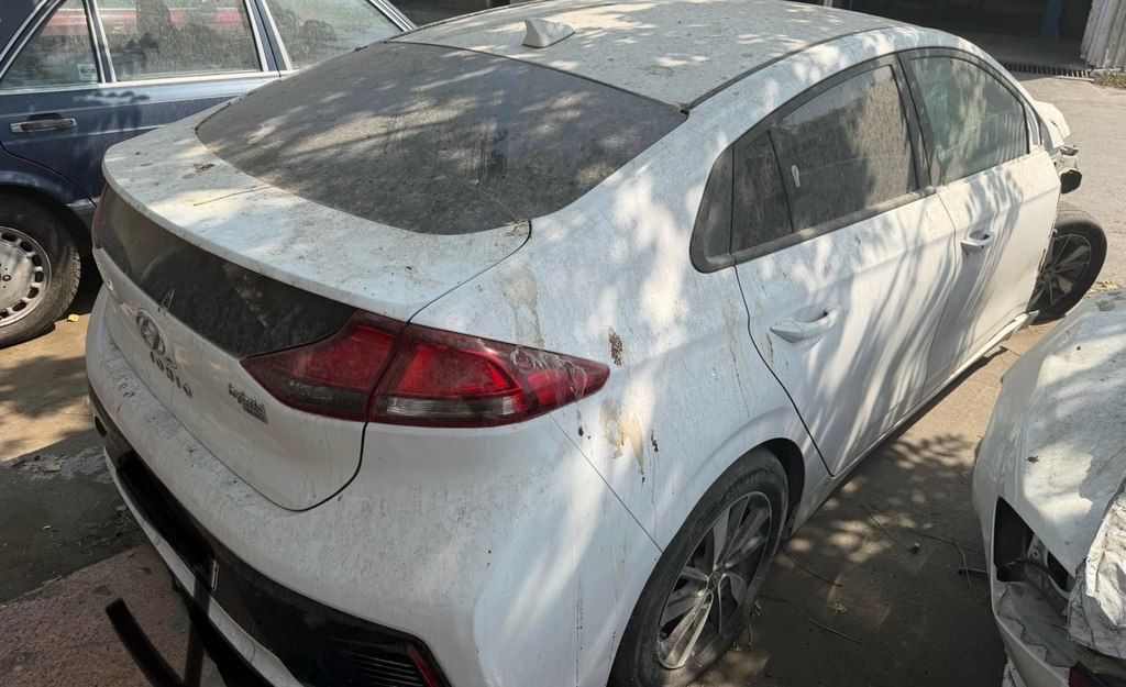 Hyundai Ionıq, 1.6 L, 1.56 kWh, 2017 il, 321 869 km — Avtomobillər, Bakı (2)