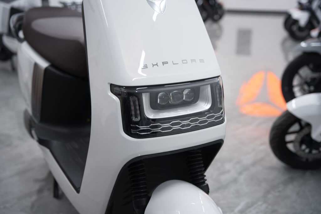 Yadea Epoc H+, 2.74 kWh, 2026 il, yeni — Mopedlər və skuterlər, Bakı (2)