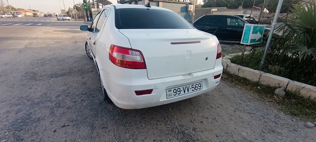 Iran Khodro Runna, 1.6 L, 2014 il, 423 687 km — Avtomobillər, Şirvan (2)