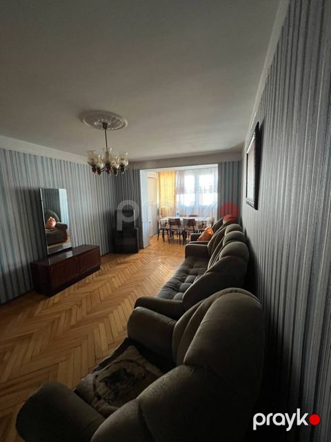3-otaqlı mənzil kirayə verilir, Elmlər Akademiyası m., 100 m²