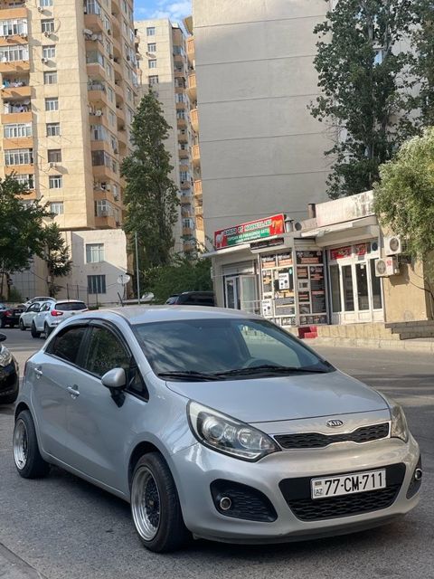 Kia Rio, 1.1 L, 2011 il, 267 000 km — Bakı