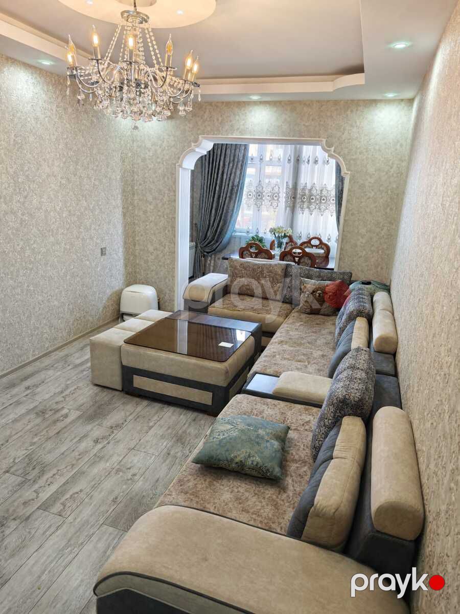 Satılır 4 otaqlı köhnə tikili 110 m² — Mənzil, Bakı (2)