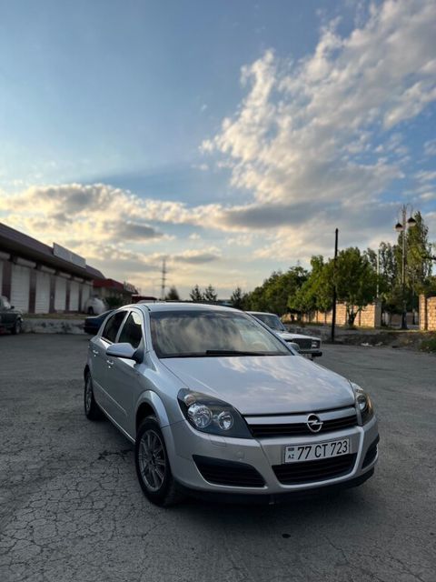 Opel Astra, 1.4 L, 2005 il, 222 000 km — Ucar