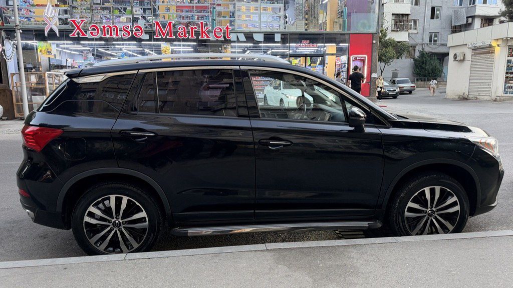 GAC Trumpchi GS4, 1.3 L, 2016 il, 100 000 km — Avtomobillər, Bakı (7)