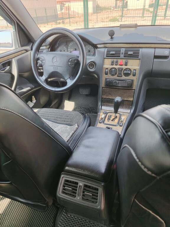 Mercedes E 270, 2.7 L, 2000 il, 456 000 km — Avtomobillər, Bakı (11)