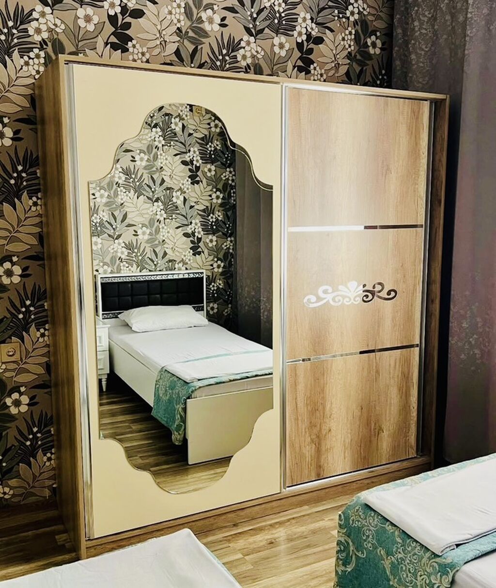 Sürgülü qapılı yataq otağı dolabı - Dizayn: İki qapılı sürgü sistemi — Mebel, Qax