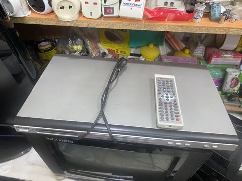 Novex DVD pleyer Xüsusiyyətlər: - Disk formatları: DVD, VCD, Svcd — Bakı
