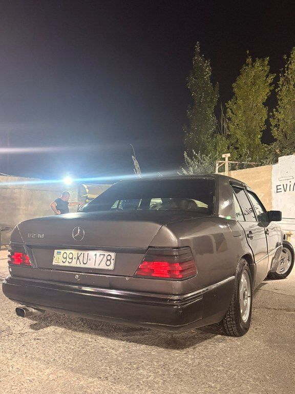 Mercedes 190, 2.0 L, 1993 il, 600 000 km — Avtomobillər, Bakı (3)