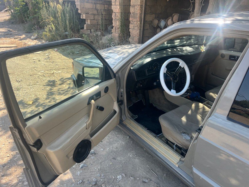 Mercedes 190, 2.0 L, 1992 il, 525 000 km — Avtomobillər, Bakı (8)