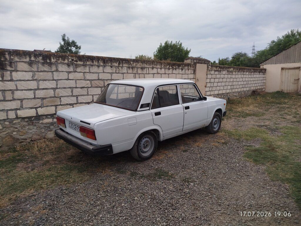 Lada (VAZ) 2107, 1.6 L, 2004 il, 236 523 km — Avtomobillər, Qazax (4)