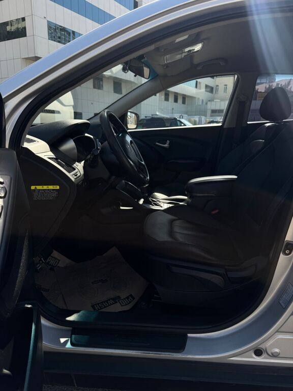 Hyundai Tucson, 2.0 L, 2014 il, 117 000 km — Avtomobillər, Bakı (9)