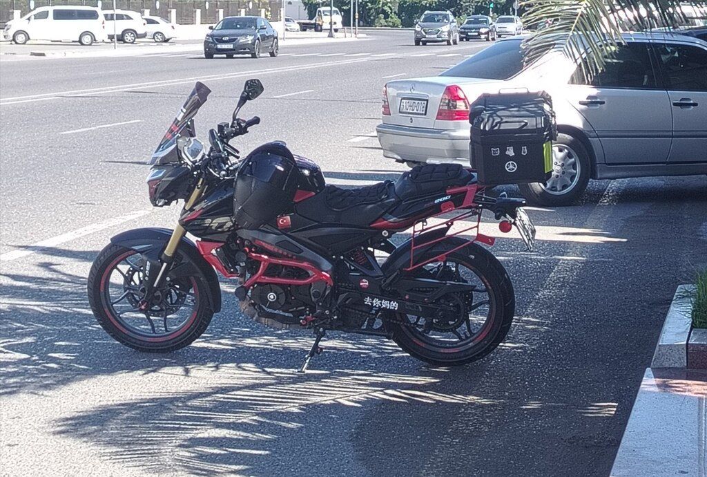 Bajaj Pulsar NS 200, 200 sm3, 2025 il, 15 000 km — Motosikletlər, Bakı (2)