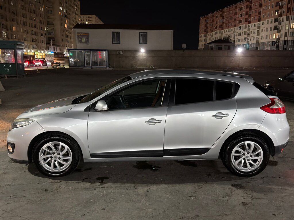 Renault Megane, 1.6 L, 2014 il, 520 000 km — Avtomobillər, Sumqayıt (11)