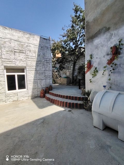 Yeni Suraxanı 2 otaqlı, 42 kv. m, Yeni təmirli — Bakı