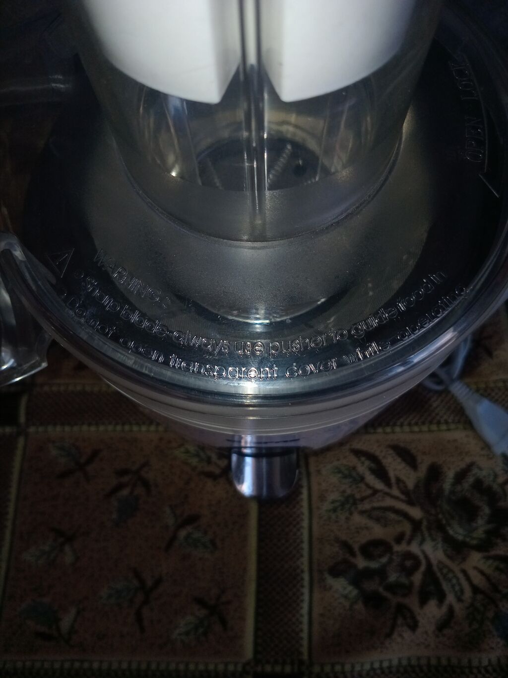 Geepas GSB1635 meyvə-tərəvəz şirəçəkən - Güc: 450 W, AC 220–240 V — Mətbəx texnikası, Bakı (6)