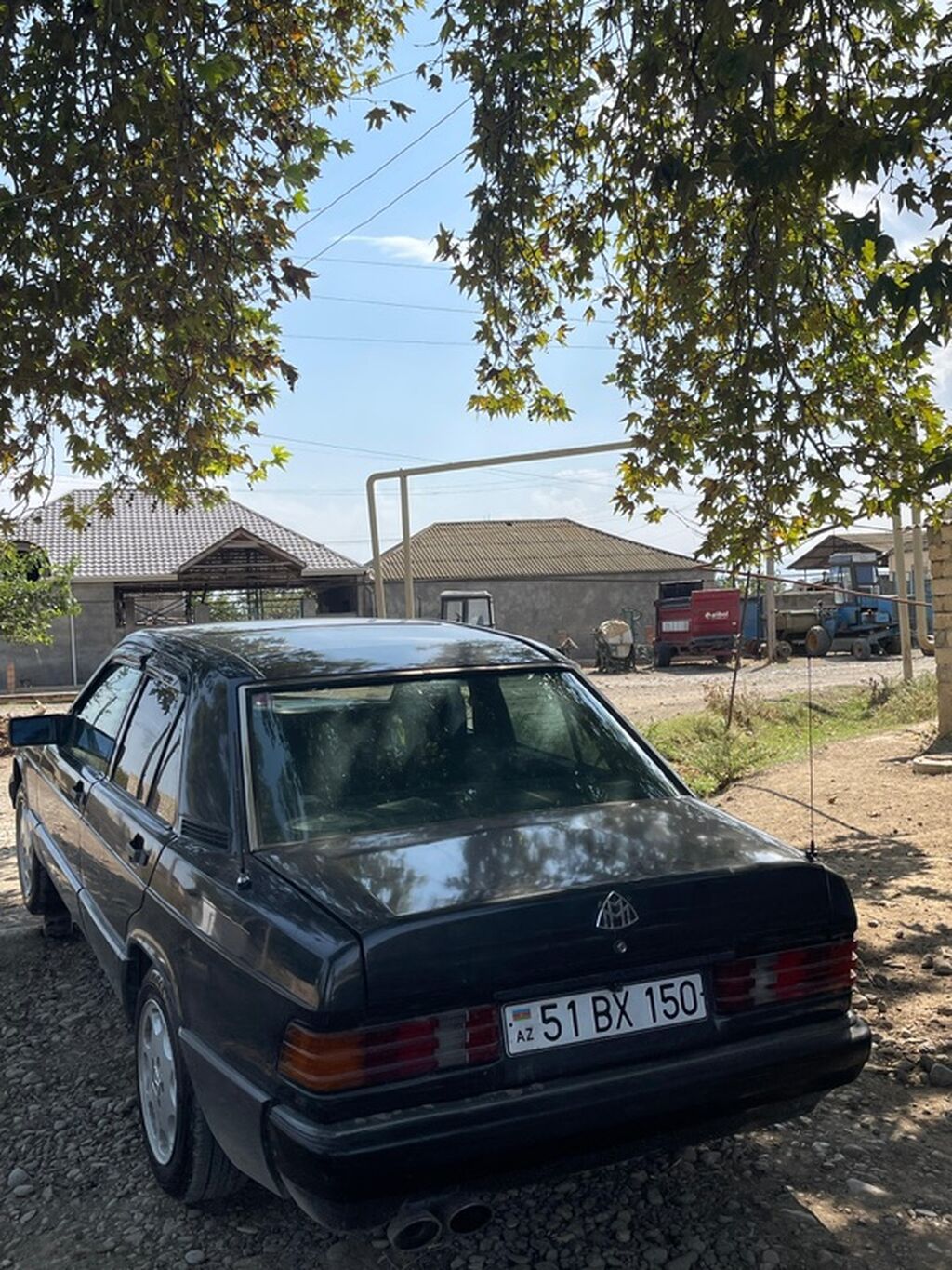 Mercedes-Benz 190 (W201) sedan — qara rəng, 4 qapı. Texniki və dizayn — Avto, Goranboy (4)