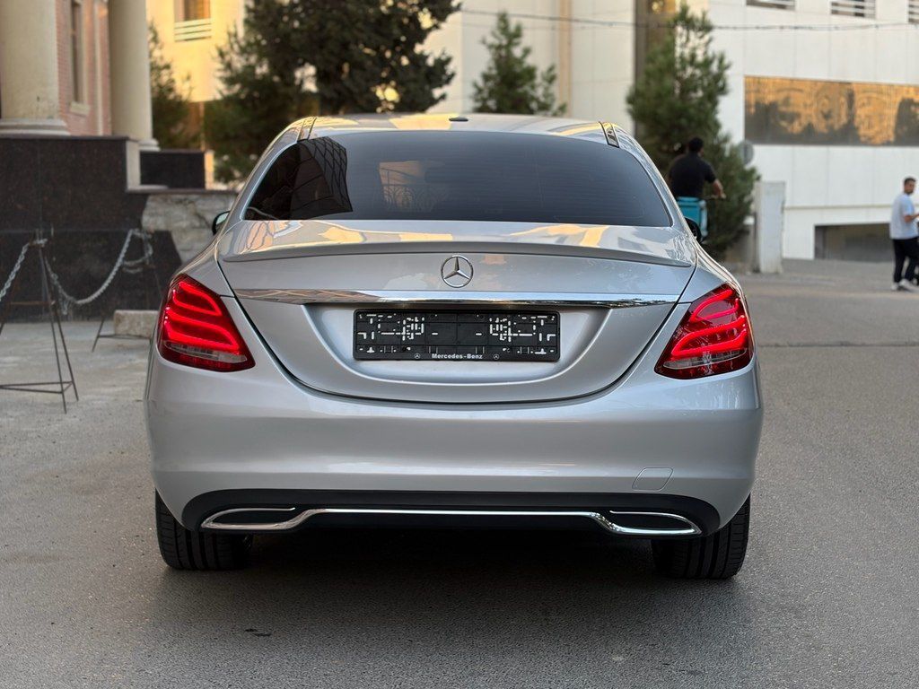 Mercedes C 300, 2.0 L, 2016 il, 96 000 km — Avtomobillər, Bakı (4)