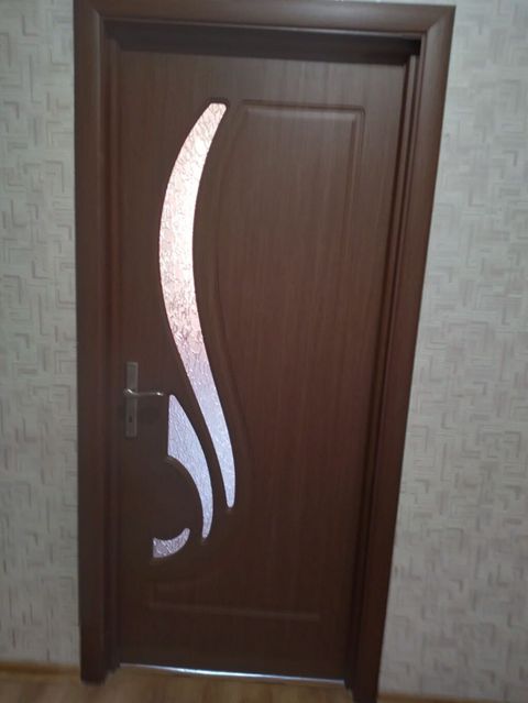 Məhsul: Daxili otaq qapısı - Material: ağac teksturalı MDF/laminat — Bakı