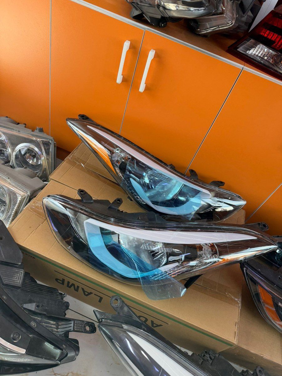 Hyundai Elantra faraları — Ehtiyat hissələri və aksesuarlar, Bakı (2)
