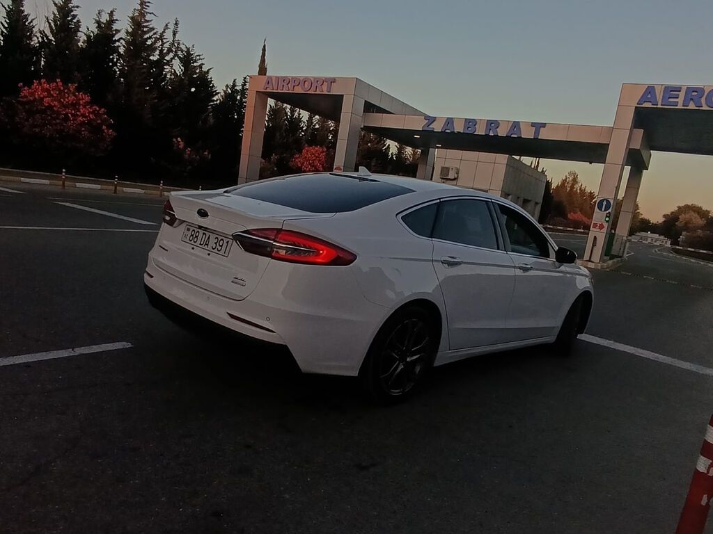 Ford Fusion: 1.5 l 2018 il 163000 km Sedan — Avto, Bakı (9)