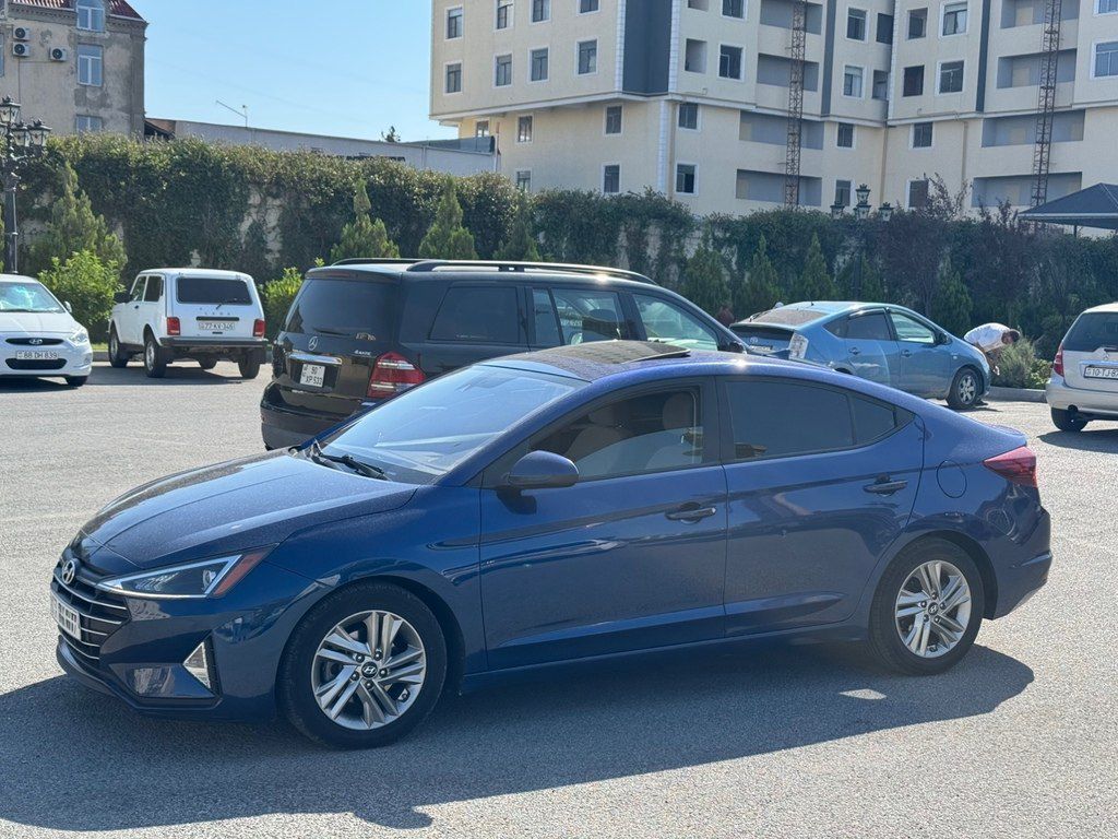 Hyundai Elantra, 2.0 L, 2019 il, 180 000 km — Avtomobillər, Bakı (3)