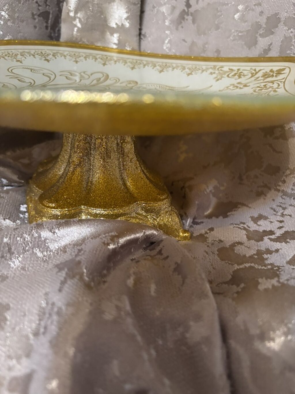 Tort və şiriniyyat qabı, rəng - Qızılı, Metal — Mallar, Bakı (6)