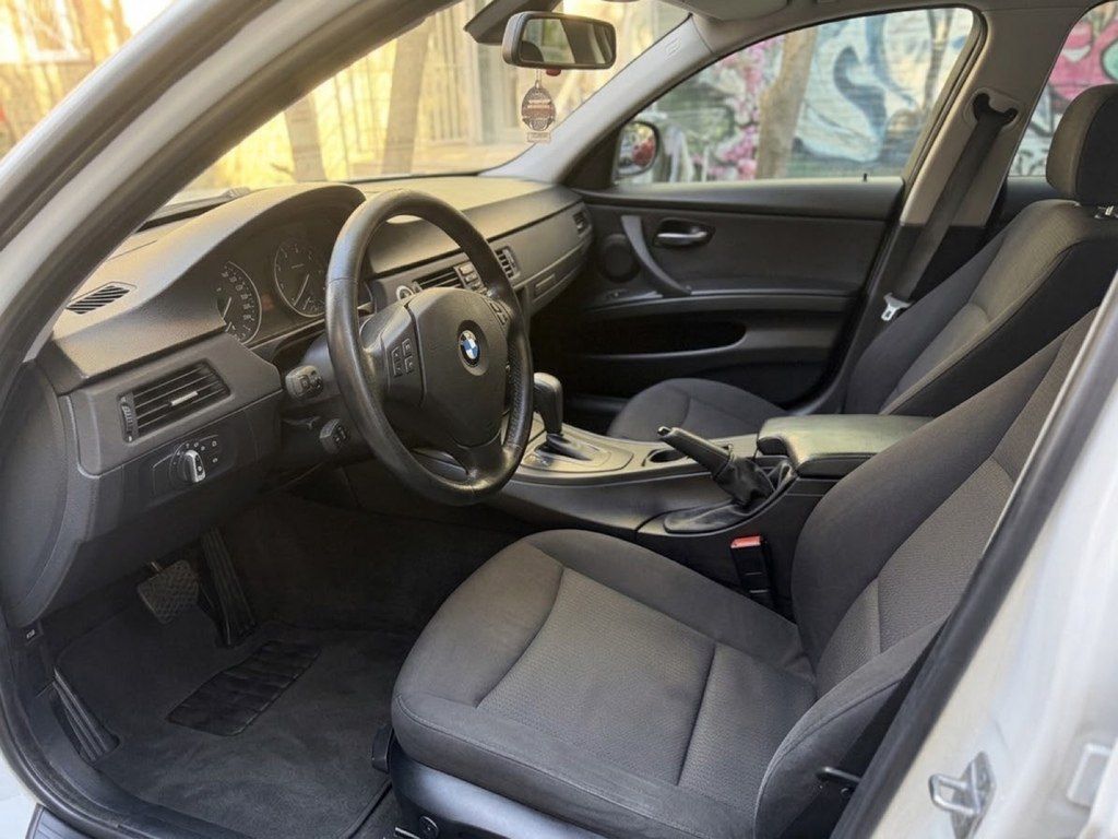 BMW 320, 2.0 L, 2009 il, 296 404 km — Avtomobillər, Bakı (5)