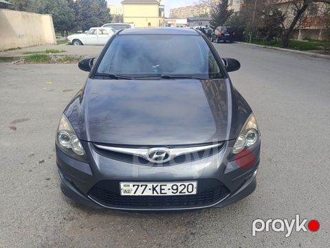 Hyundai i30, 1.6 L, 2009 il, 220 000 km