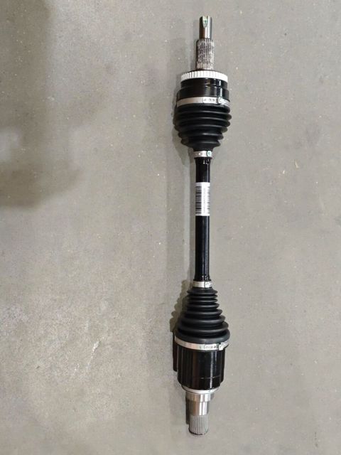 BYD Seal 05 sol oynaqlı birləşməsi — Bakı