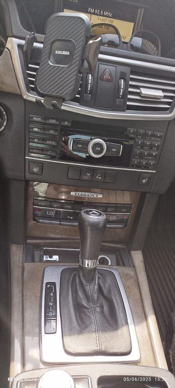 Mercedes E 220, 2.1 L, 2010 il, 250 000 km — Avtomobillər, Bakı (4)