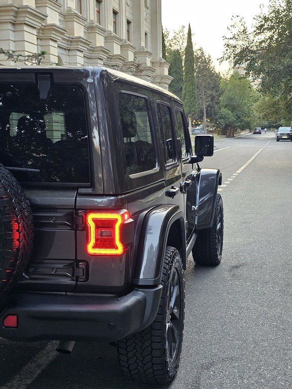 Jeep Wrangler, 2.0 L, 17.3 kWh, 2025 il, 12 900 km — Avtomobillər, Bakı (9)