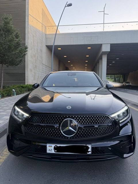 Mercedes GLC 200 4MATIC Coupe, 2.0 L, 2023 il, 23 000 km — Bakı