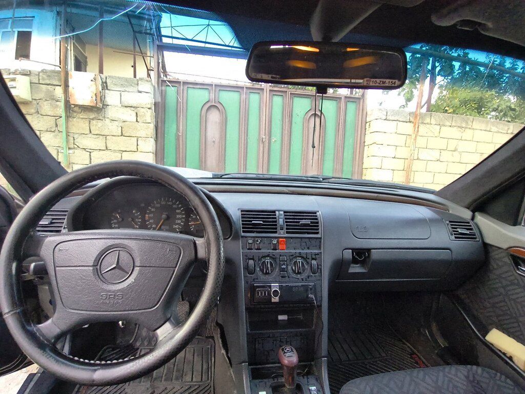 Mercedes C 220, 2.2 L, 1995 il, 420 000 km — Avtomobillər, Bakı (2)