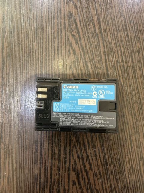 Canon LP‑E6 batareya paketı - Model: Canon Battery Pack LP‑E6 - Növ — Bakı