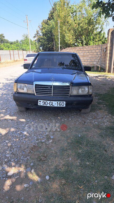 Mercedes 190, 2.0 L, 1991 il, 394 000 km