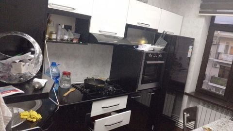 *330azn* Mətbəx mebeli satılır.Olcu 4*1 Üzərində qaz,moyka, aspirator — Mətbəx mebeli