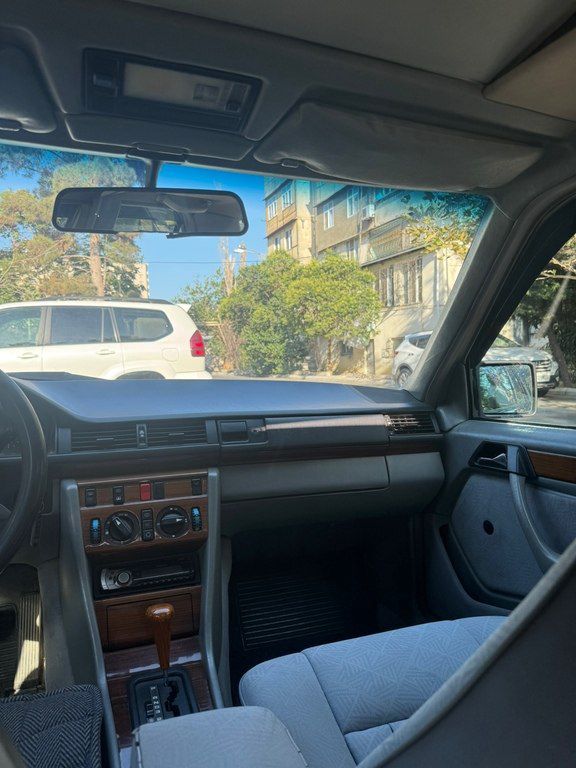 Mercedes 220 E, 2.2 L, 1993 il, 210 756 km — Avtomobillər, Bakı (11)