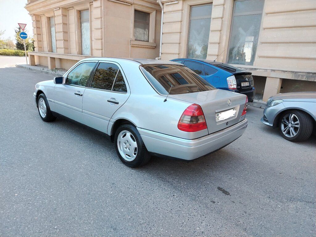 Mercedes C 220, 2.2 L, 1994 il, 320 000 km — Avtomobillər, Bakı (4)
