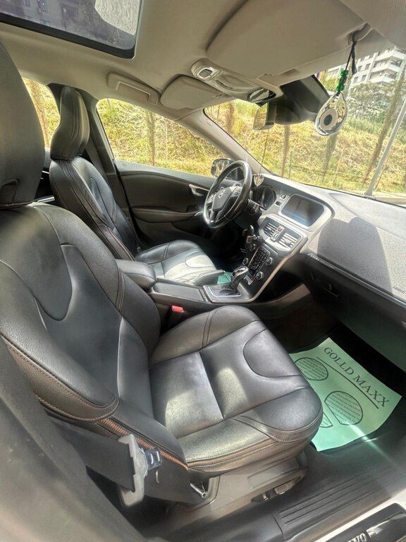 Volvo V40 Cross Country, 2.5 L, 2014 il, 142 000 km — Avtomobillər, Bakı (11)